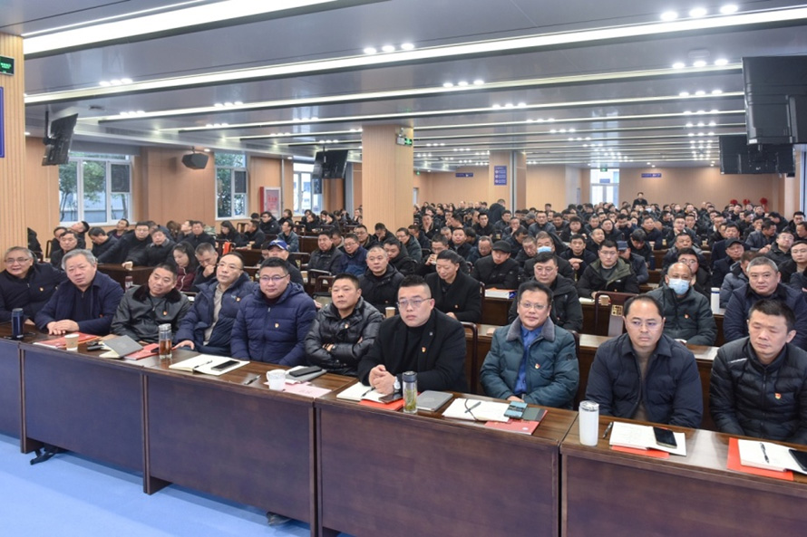 1763972510898913.jpg ff801cf1-e949-4ff5-9c6e-f897cc0c285a.jpg