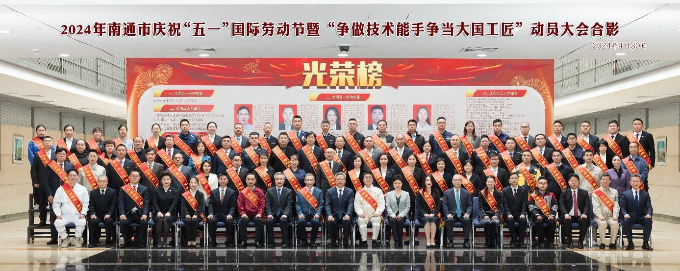 1763972764341408.jpg 8351d99f-aae3-499c-bcaf-d4f9afed6527.jpg