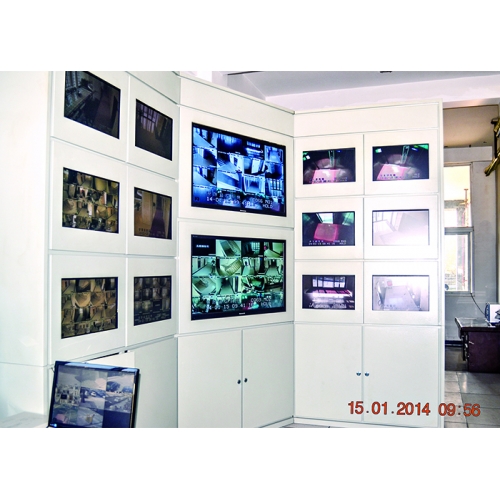 如皋匯智湖高層辦公樓監(jiān)控中心